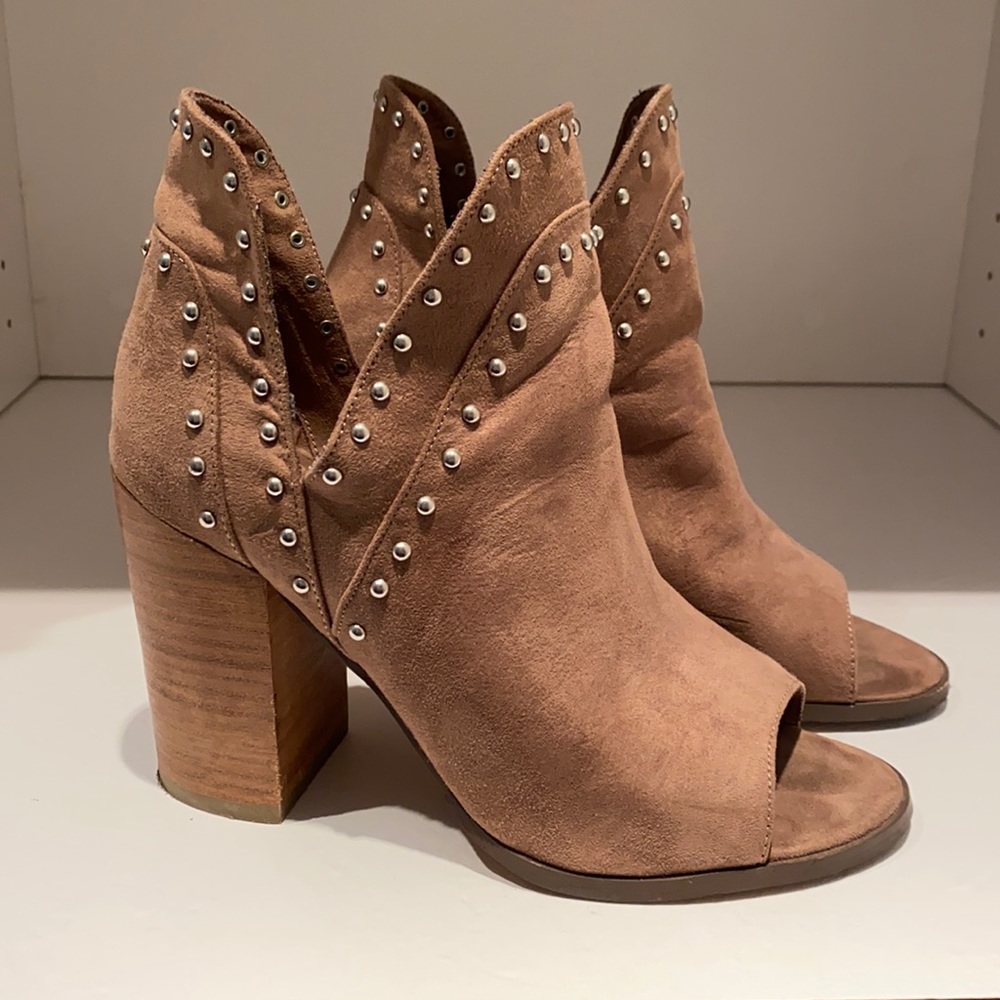 Open-toe booties